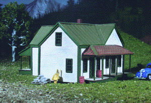 American Model Builders 623 Corydon General Store and Post Office -- 3-3/4 x 2-3/4 x 1-3/4" 9.5 x 7 x 4.4cm, N Scale