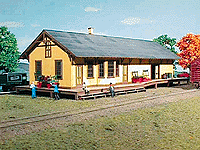 American Model Builders 141 New Freedom Pennsylvania Passenger and Freight Depot -- 13 x 5 x 3-3/4" 32.5 x 12.5 x 9.3cm, HO Scale