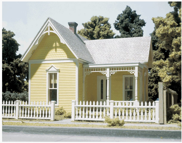 Design Preservations 80300 Aunt Eleanor's House Kit, O Scale
