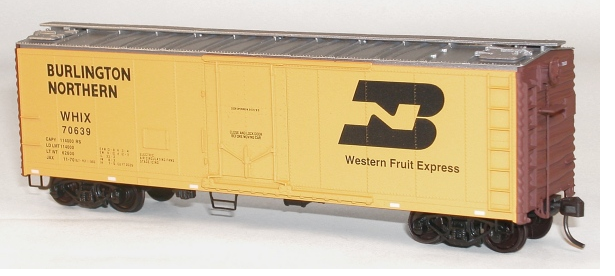 Accurail 8508 40' Steel Plug Door Refrigerator Cars, Burlington Northern-Western Fruit Express, HO