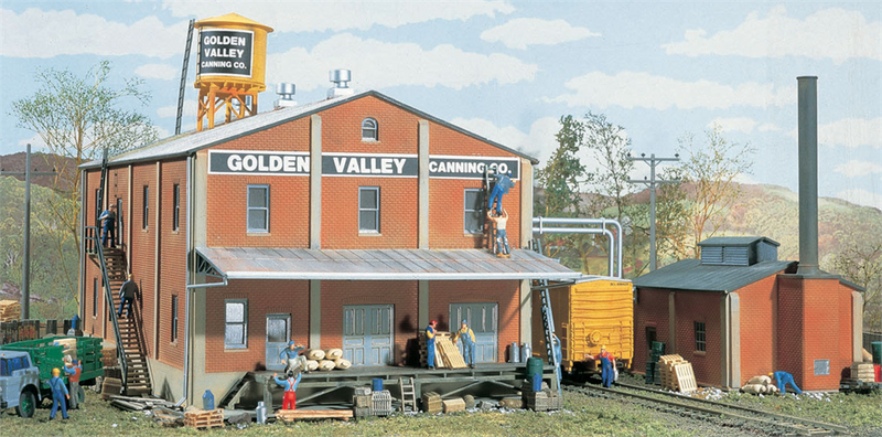 Walthers Cornerstone 933-3018 Golden Valley Canning Company - Kit, HO