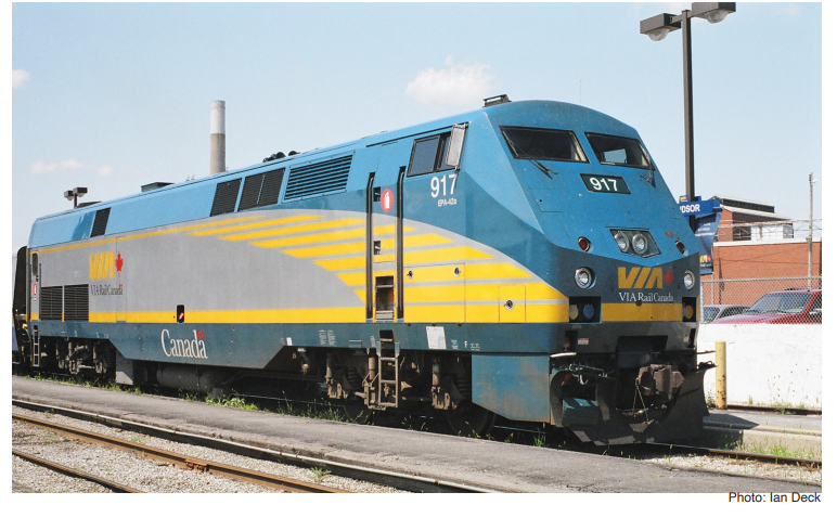 Athearn Genesis ATHG81112 HO P42DC, VIA