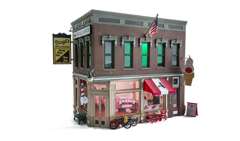 Woodland Scenics BR5844 Corner Emporium, O Scale