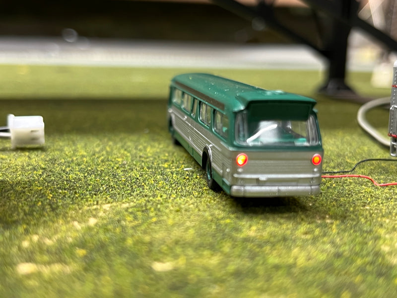 Rapido 573004 1/160 New Look Bus - New York (Green), N Scale