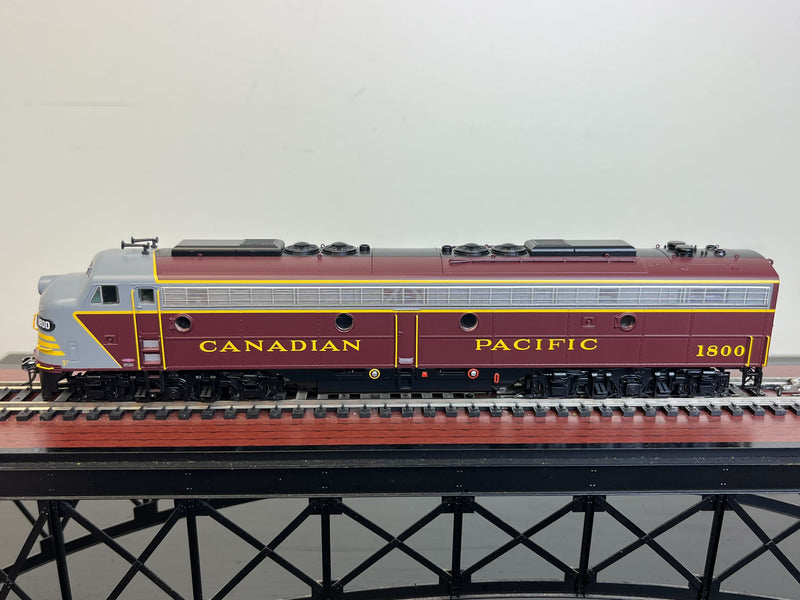 Rapido 28511 HO EMD E8A (DC/DCC/Sound): Canadian Pacific - Early Maroon: