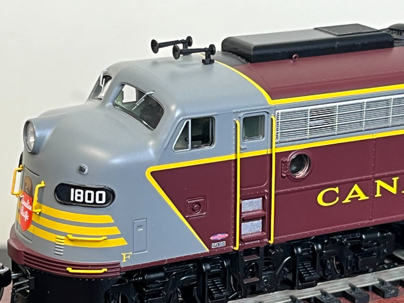 Rapido 28511 HO EMD E8A (DC/DCC/Sound): Canadian Pacific - Early Maroon: