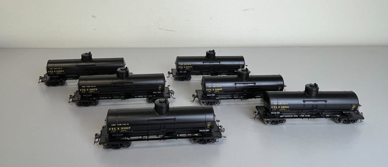 Rapido 159002 HO Union X-3 Tankcar: UTLX - 1930s Paint: 6-Pack