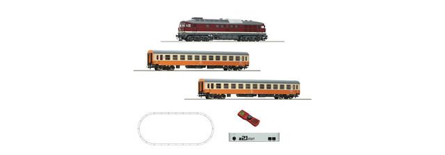 Roco ROC51301 Digital z21Â® start Set: Diesel locomotive class 132 and passenger train, DR, HO Scale