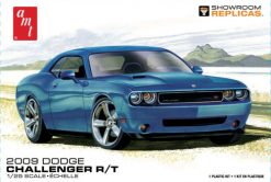 AMT Model Kits AMT1117 09 Dodge Challenger R/T 1:25