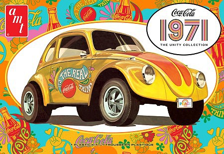 AMT Model Kits AMT1284 Coke 1971 Volkswagen Beetle Superbug 1:25