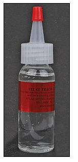 Atlas Model Railroad Co. 194 Ho TRACK CLEANING Fluid 1oz