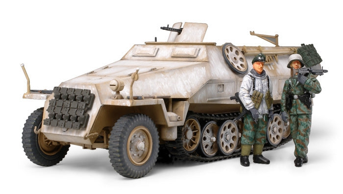 Tamiya 32564 MTL.SPW.SD.KFZ 251/1 AUSF.D, 1:48 Scale