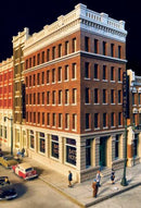 Lunde Studios 17 Bates Hotel -- Cast-Resin Kit - 4-1/4 x 2-1/4 x 5-1/2" 11.4 x 5.7 x 14cm, N Scale