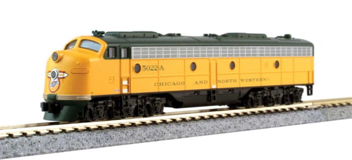 Kato 106104LS1 CNW "400" EMD E8A and 5-Car Train-Only Set - LokSound, Lighting and DCC -- Chicago & North Western (yellow, green), N Scale