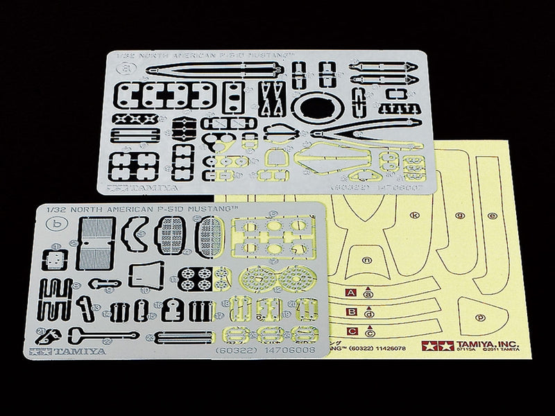 Tamiya 60328 NORTH AMERICAN F-51D MUSTANG Korean War, 1:32 Scale