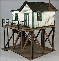 GCLaser 19102 Ice Shed Office -- Laser-Cut Kit - 3-1/4 x 3-1/4 x 4" 8.3 x 8.3 x 10.2cm, HO Scale