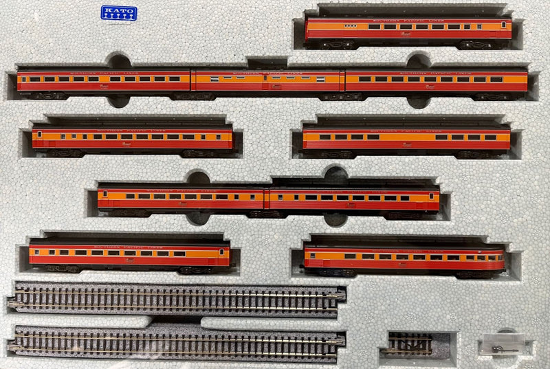 Kato USA 106-063 Morning Daylight Streamlined 10-Car Set - Ready to Run -- Southern Pacific (1940 As-Delivered, red, orange, black, Lines Lettering), N Scale