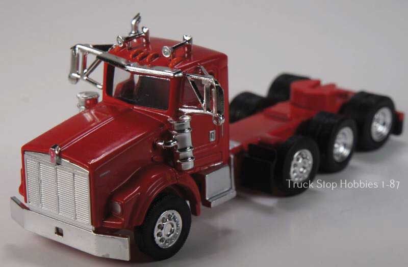 Herpa Models 410671 Kenworth T800 4-Axle Day-Cab Tractor Only 2 Pack - Assembled -- Red, HO Scale
