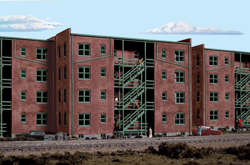 Walthers Cornerstone 933-3177 Parkview Terrace Background Building - Kit - 7-3/4 x 2-3/16 x 6" 19.7 x 5.6 x 15.2cm, HO Scale