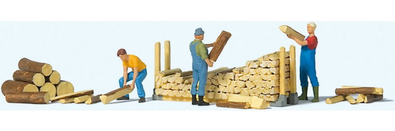 Stacking Firewood -- 3 People & Accessories, HO