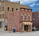 Walthers Cornerstone 933-3471 Vic's Barber Shop -- Kit - 2-1/2 x 3-1/2 x 3-3/8" 6.4 x 8.9 x 8.6cm, HO Scale